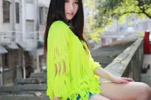 千万粉丝网红“听泉赏宝”宣布彻底告别股市：再玩就剁手相关股票软件全部删除此前因炒股被父母双双拉黑