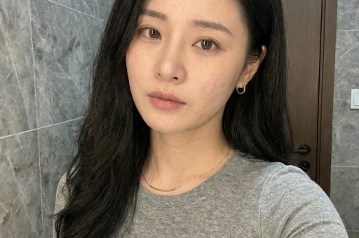 一天5个瓜！深夜泡吧、全身整容、顶流恋情赵丽颖最让人意外